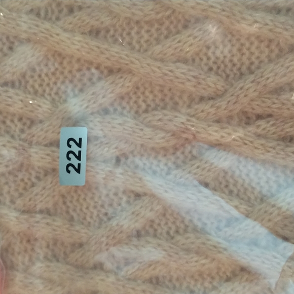 Mariele Waithe Tan 100% Cashmere Long sleeve turtle neck Cable knit sweater sz M - Picture 11 of 16